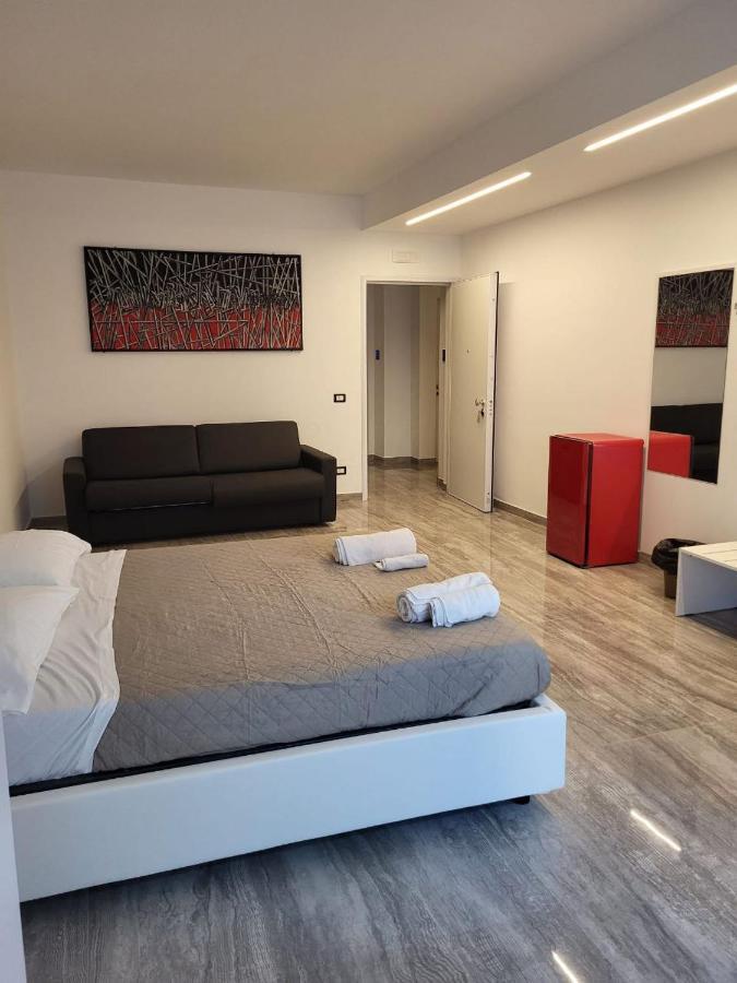 Dimore Pietrapenta Apartments, Suites & Rooms - Via Lucana 223, Via Piave 23, Via Chiancalata 16 Matera Exterior foto